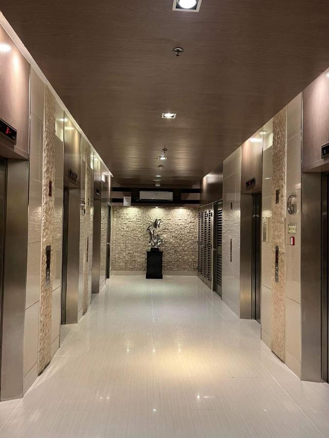 Yam Staycation Shore Residences Manille Extérieur photo