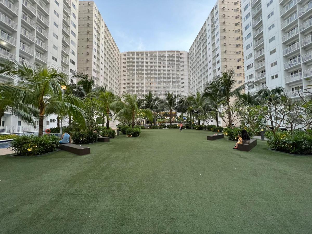 Yam Staycation Shore Residences Manille Extérieur photo